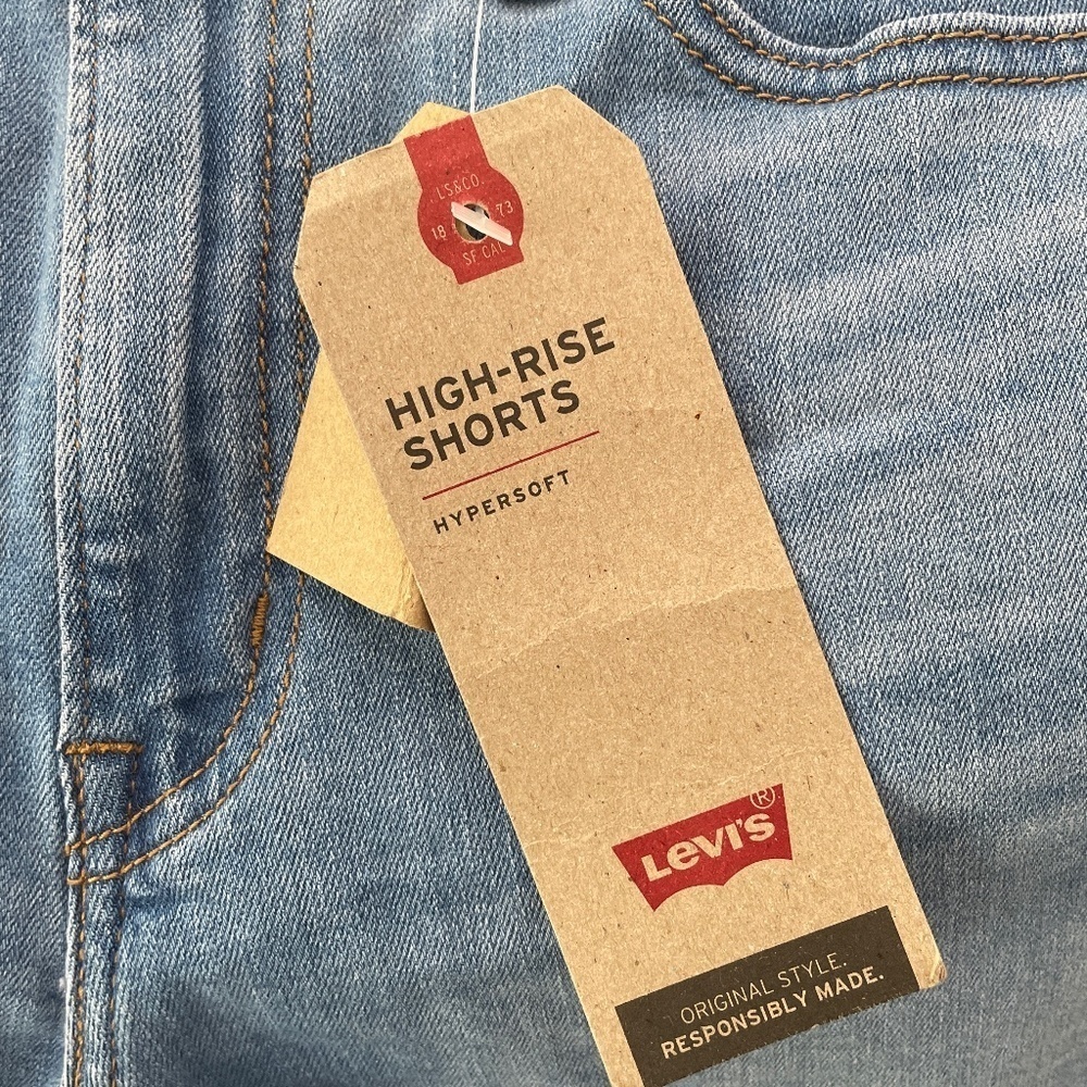 NWT Levi's High Rise Jean Shorts Cutoff - Picture 5 of 10